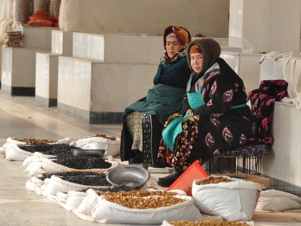 Fruit sellers
